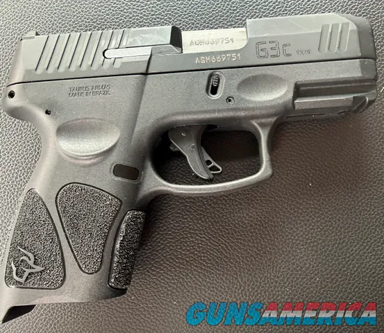 Taurus G3c 9mm Compact Pistol 1 mag 