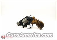Smith & Wesson 327 Performance Center .3...