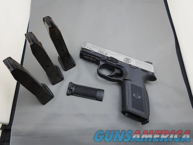 F N FNS 40 MS D 40 S&W (66941) B&W