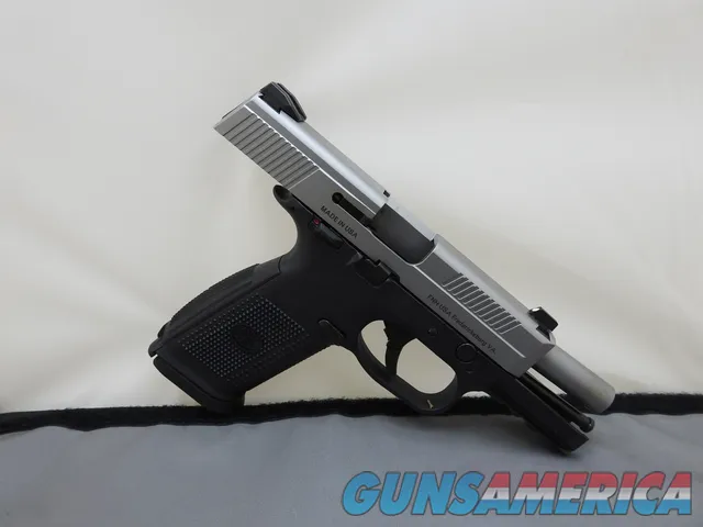 F N FNS 40 MS D 40 S&W (66941) B&W
