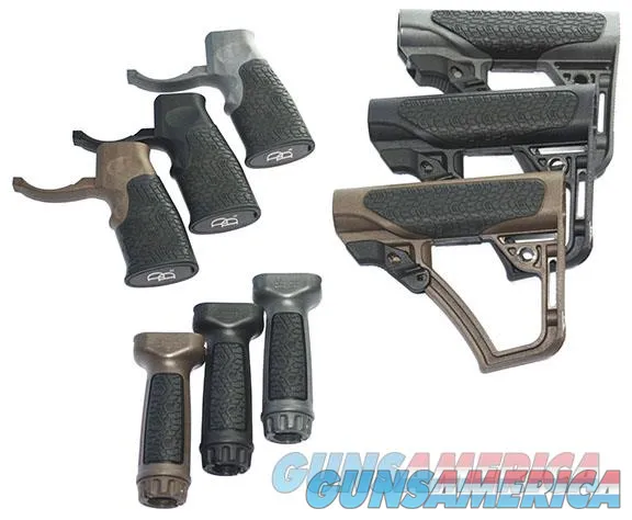 Colt LE6920 with Daniel Defense Furniture