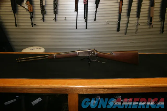 1894 Winchester Model 1894 SADDLE RING CARBINE .32 W.S. 20" barrel Mfg date 1912!