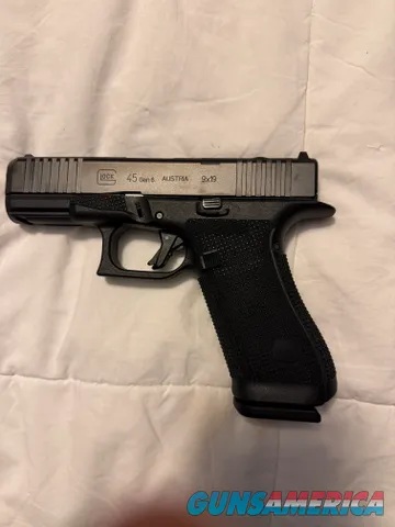 Glock 17 Gen5 9mm Full-Size Pistol