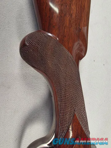 9274  Winchester model 23 XTR Pigeon Grade, 12 Gauge, 3” chambers, round knob, Mod/Full, vent rib, 28” barrels, white line bu
