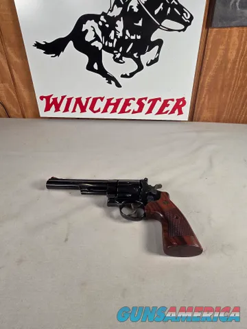 9276  Smith and Wesson 57-6, 41 Magnum, ...