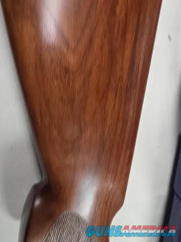 9201  Beretta 687 Silver Pigeon III, 30” barrels, 28 Gauge, 3”, NIB, 5 choke tubes, Paperwork, has the original unused kit, 1