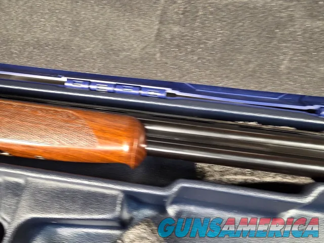9201  Beretta 687 Silver Pigeon III, 30” barrels, 28 Gauge, 3”, NIB, 5 choke tubes, Paperwork, has the original unused kit, 1