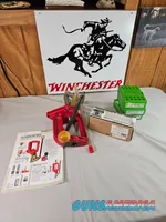 8905  Reloading accessories . Lee Classic Cast Press with directions. Classic 50 case trimmer complet