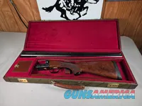 9203 Winchester 23 Classic 12 Gauge, 2 ¾ and 3, 26” barrels, 14 LOP, IC/Mod fixed chokes, butt pad, Really nice dark figured 