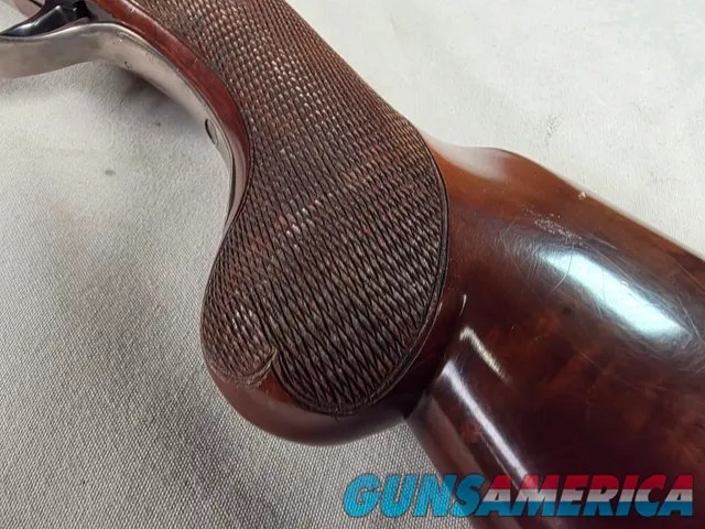 9263 Winchester 23 Pigeon XTR 2 ¾ and 3”, 12 Gauge, 26” barrels, round knob, 100% factory original, butt pad, vent rib, scre