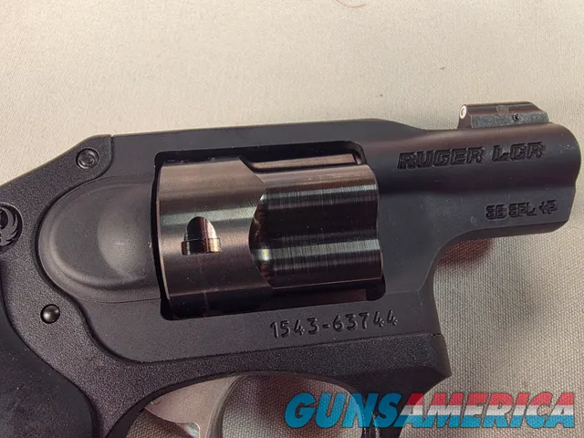 9352 Ruger LCR 38 Special +P, 2” Barrel, Black Polymer, 5 Shot, No hammer exposed, Rubber grips,  More pictures AT DawsonsDou