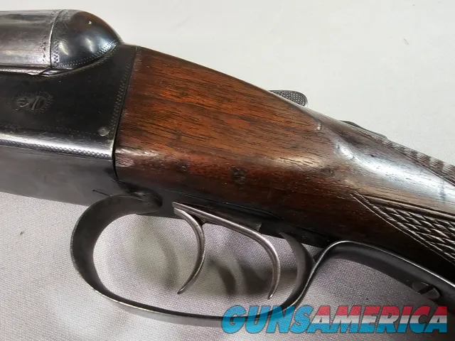 9076  Parker V Model, 12 Gauge, 30” Barrels, MOD/FULL, Small dent on barrel, repair on side panel, Vulcan steel barrel, doubl