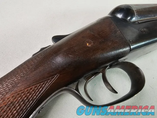 9076  Parker V Model, 12 Gauge, 30” Barrels, MOD/FULL, Small dent on barrel, repair on side panel, Vulcan steel barrel, doubl