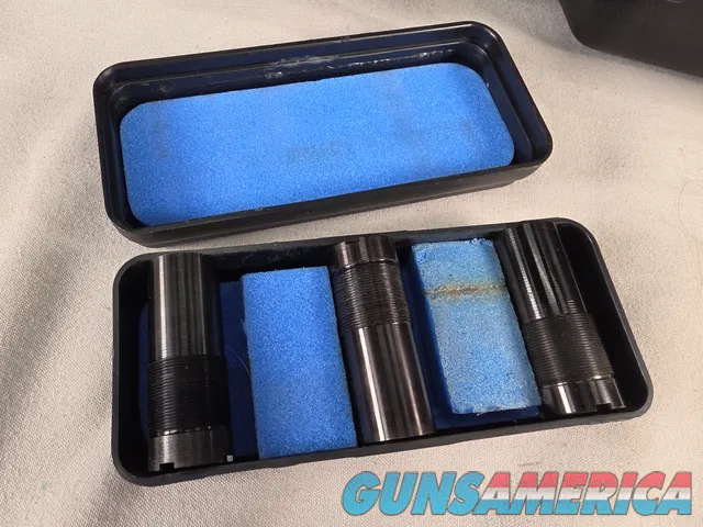 9475 Fausti Celadon, 12 Gauge, 28” Barrels, screw in chokes ( SK, IC, Mod, 2 Full,) Choke wrench, case booklet, Round knob,