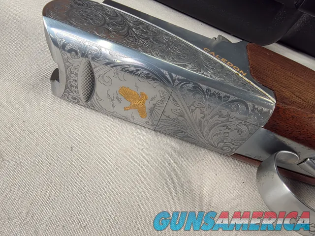 9475 Fausti Celadon, 12 Gauge, 28” Barrels, screw in chokes ( SK, IC, Mod, 2 Full,) Choke wrench, case booklet, Round knob,