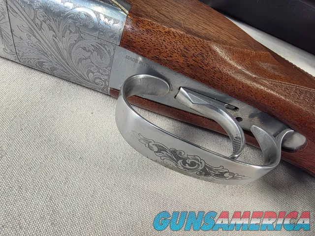 9475 Fausti Celadon, 12 Gauge, 28” Barrels, screw in chokes ( SK, IC, Mod, 2 Full,) Choke wrench, case booklet, Round knob,