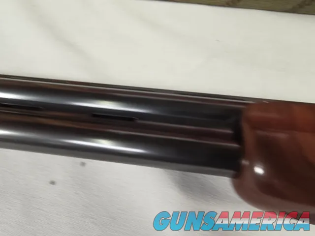 9266 Winchester 101 HUNT SET Hunting set 12 gauge/20gauge, Winchester case,12 gauge is 28 inch barrel, has 5 win chokes,( XF,