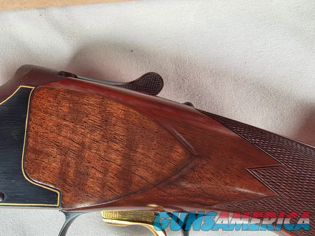 9202  Winchester 101 Pigeon Live Bird, 12 Gauge, 28” Barrels, Winchoke bottom barrel, with M/F, IC, screw in chokes, bottom b