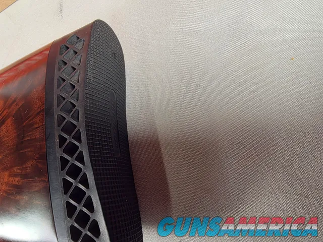 9202  Winchester 101 Pigeon Live Bird, 12 Gauge, 28” Barrels, Winchoke bottom barrel, with M/F, IC, screw in chokes, bottom b
