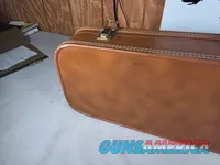 9441  Browning Hartmann shotgun case, will hold up to a 30” barrel. Side by side or over and under. 