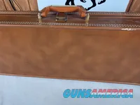 9441  Browning Hartmann shotgun case, will hold up to a 30” barrel. Side by side or over and under. 