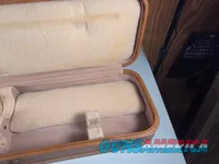9441  Browning Hartmann shotgun case, will hold up to a 30” barrel. Side by side or over and under. 