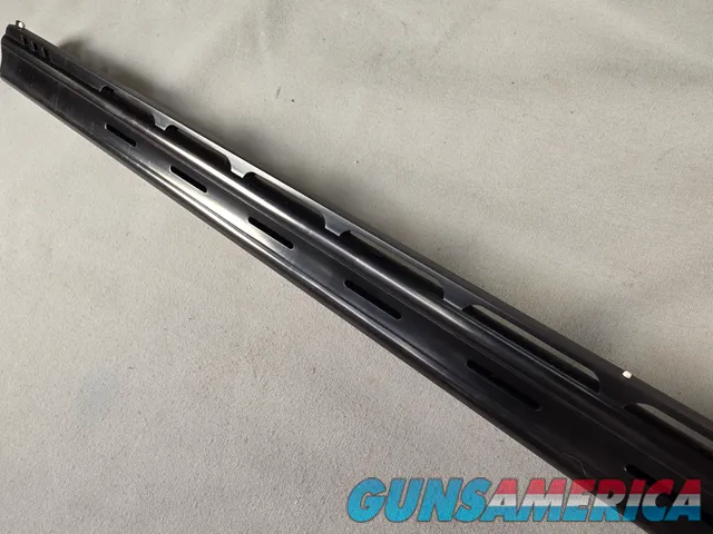 9492—Classic Doubles 101 Grade 2, 410 Gauge, 2 ½ and 3” chambers, 28” Barrels, Mod and Full fixed chokes, Adjustable trigger,