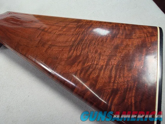 9333  Winchester 23 pigeon XTR, 12 gauge, 3” chambers, butt plate, round knob, ejectors, IC/ Mod, 14 ¼ LOP, 26” Barrels, Vent