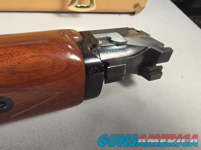 9370  Winchester 101 Waterfowler, 12 Gauge, 32 “ Barrel, engraved ducks and geese, screw in chokes (XF, F), Vent rib, Winches
