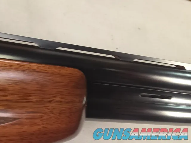 9370  Winchester 101 Waterfowler, 12 Gauge, 32 “ Barrel, engraved ducks and geese, screw in chokes (XF, F), Vent rib, Winches