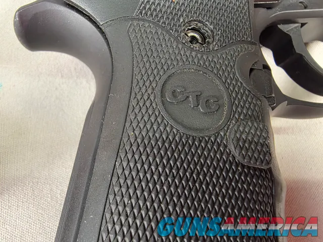 9487  Beretta 92FS, 9MM, 5” barrel, 2 Magazines 15 rounds each, laser in grip. Rubber grips. 