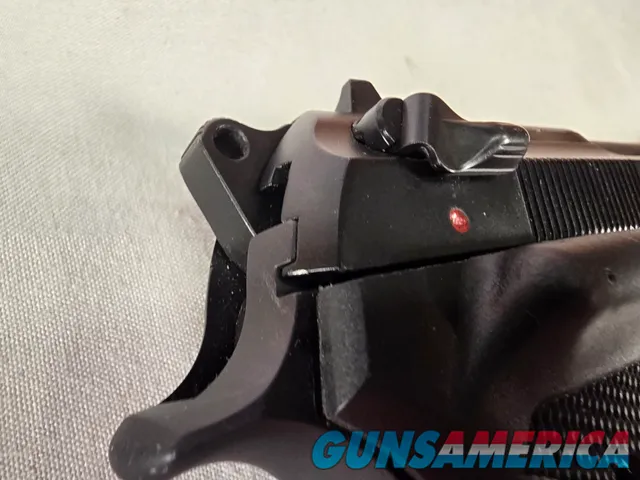 9487  Beretta 92FS, 9MM, 5” barrel, 2 Magazines 15 rounds each, laser in grip. Rubber grips. 