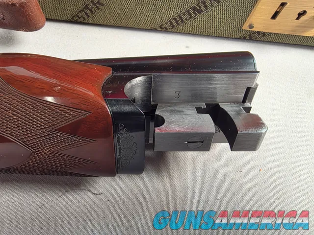 9316 Winchester Model 23 classic, 410 Gauge, 26” barrels, Mod/full chokes, pistol grip with cap, Winchester butt bad, gold qu