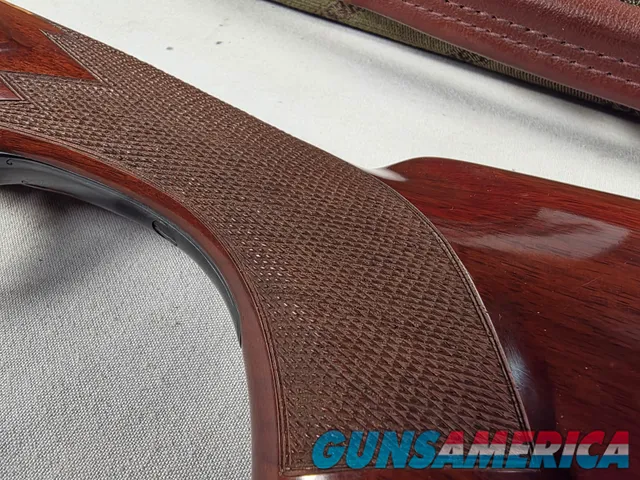 9316 Winchester Model 23 classic, 410 Gauge, 26” barrels, Mod/full chokes, pistol grip with cap, Winchester butt bad, gold qu