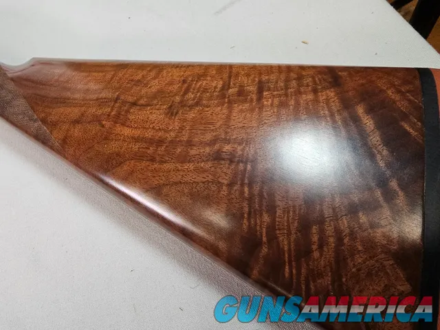9018  Winchester 23 Golden Quail Collector Quality, 12 Gauge, 26” Barrels, IC/MOD, Beautiful straight grip, Gold Quail head o