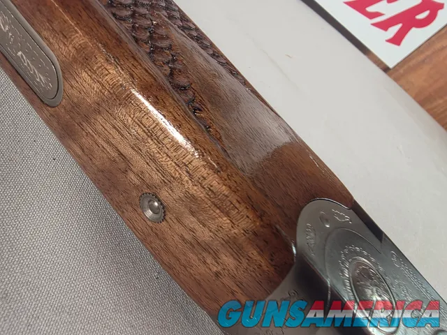 9402 Beretta Silver Pigeon I, 12 Gauge, 26” barrels, custom checkering, Screw in chokes, 3 SK, 2 Mod, full, 2 IC, 14 ½ LOP,