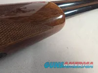 9271 Browning Citori 12 Gauge, 26” barrels, 2 2/3 and 3”, Invector chokes, IC/Mod, Browning butt pad, gold trigger, round kno