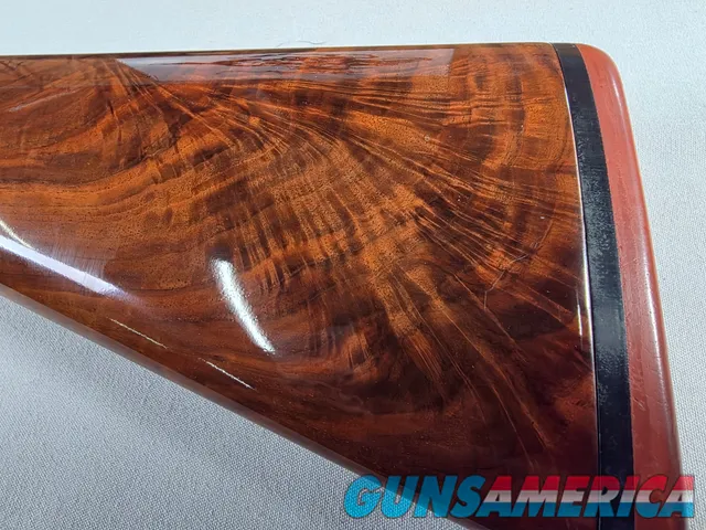 9273 Winchester Model 23 pigeon XTR Lightweight, 20 gauge, 3” chambers, vet rib, 25.5” barrels, IC/Mod, straight grip, 14 ¼