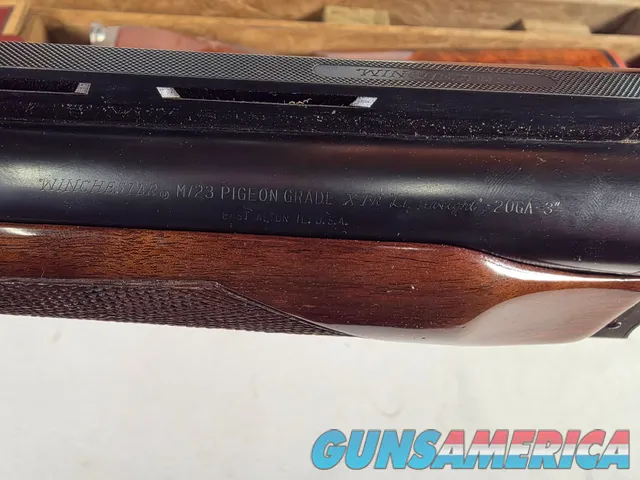 9273 Winchester Model 23 pigeon XTR Lightweight, 20 gauge, 3” chambers, vet rib, 25.5” barrels, IC/Mod, straight grip, 14 ¼
