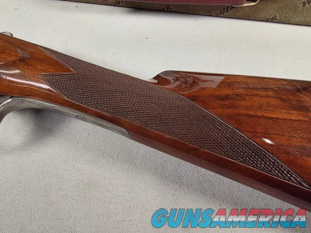 9273 Winchester Model 23 pigeon XTR Lightweight, 20 gauge, 3” chambers, vet rib, 25.5” barrels, IC/Mod, straight grip, 14 ¼