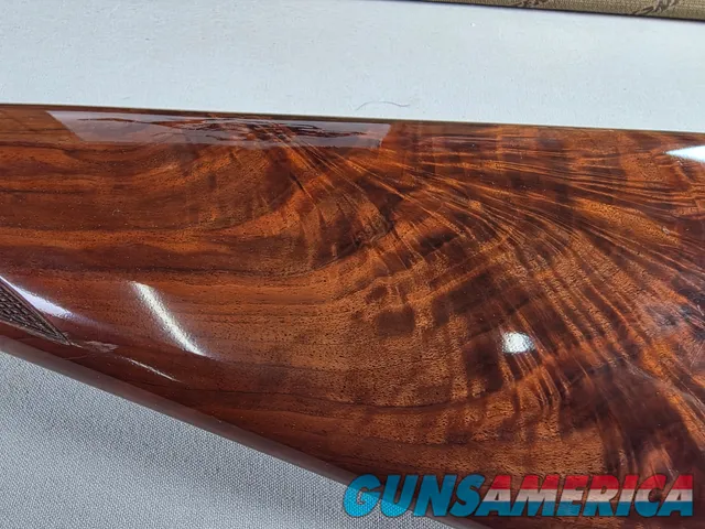 9273 Winchester Model 23 pigeon XTR Lightweight, 20 gauge, 3” chambers, vet rib, 25.5” barrels, IC/Mod, straight grip, 14 ¼