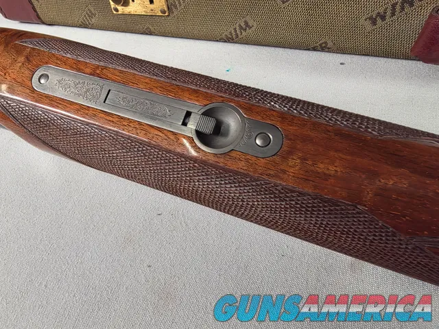 9273 Winchester Model 23 pigeon XTR Lightweight, 20 gauge, 3” chambers, vet rib, 25.5” barrels, IC/Mod, straight grip, 14 ¼