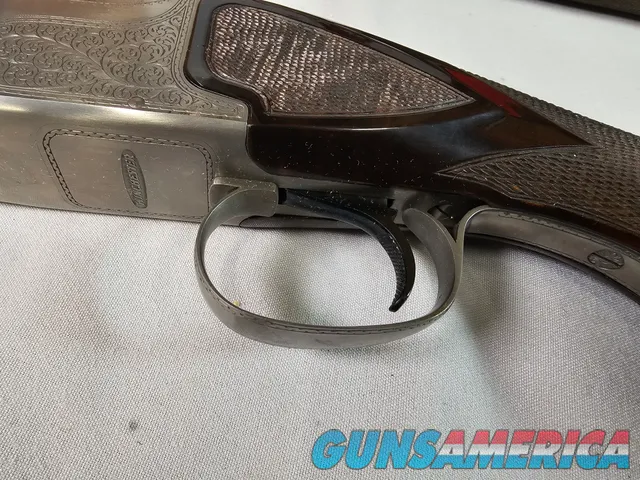 9039 Winchester 101 Pigeon Grade, 12 Gauge, 2 ¾, 28” vent rib barrels, MOD/Full, 14 ¼ LOP, Round Knob, Butt plate, Beautiful