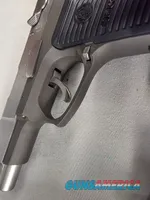 9494 Ruger P89DC, 9MM, 2 Tone, 2 mags with loader assist. Really good condition. Has the original box and all paperwork. 