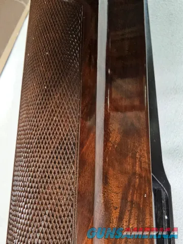 9043  Winchester Classic Doubles Pigeon Grade Live Bird, 12 Gauge, 28” barrels, Winchoke/ XFull, Pistol Grip, Butt Pad, Gold 