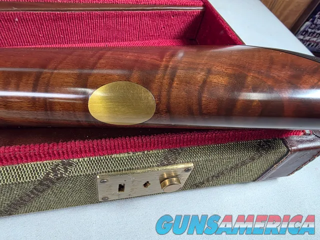 9208&nbsp; Winchester 23 Classic, 20 Gauge, 2 ¾ and 3”, 26” barrels, IC/Mod, 14 ½ lop, butt pad, vent rib, beautiful wood, gold tr