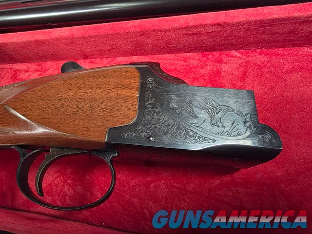 9198  Winchester 101 XTR Waterfowler, 12 Gauge, 3”, 32” barrels, Winchokes, comes with 6 chokes M,F, IC, EX Full, SK, IM. Cho