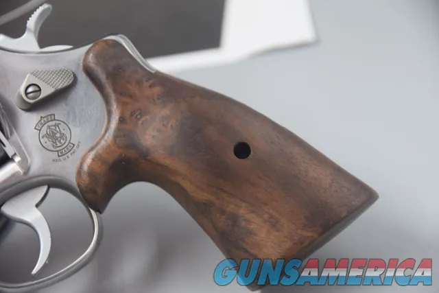 Smith & Wesson Model 617 MOUNTAIN GUN Revolver in .22 LER