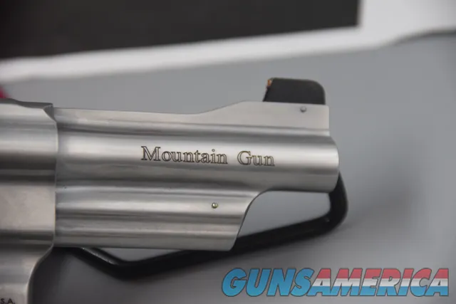 Smith & Wesson Model 617 MOUNTAIN GUN Revolver in .22 LER