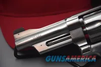 Smith & Wesson Model 617 MOUNTAIN GUN Revolver in .22 LER